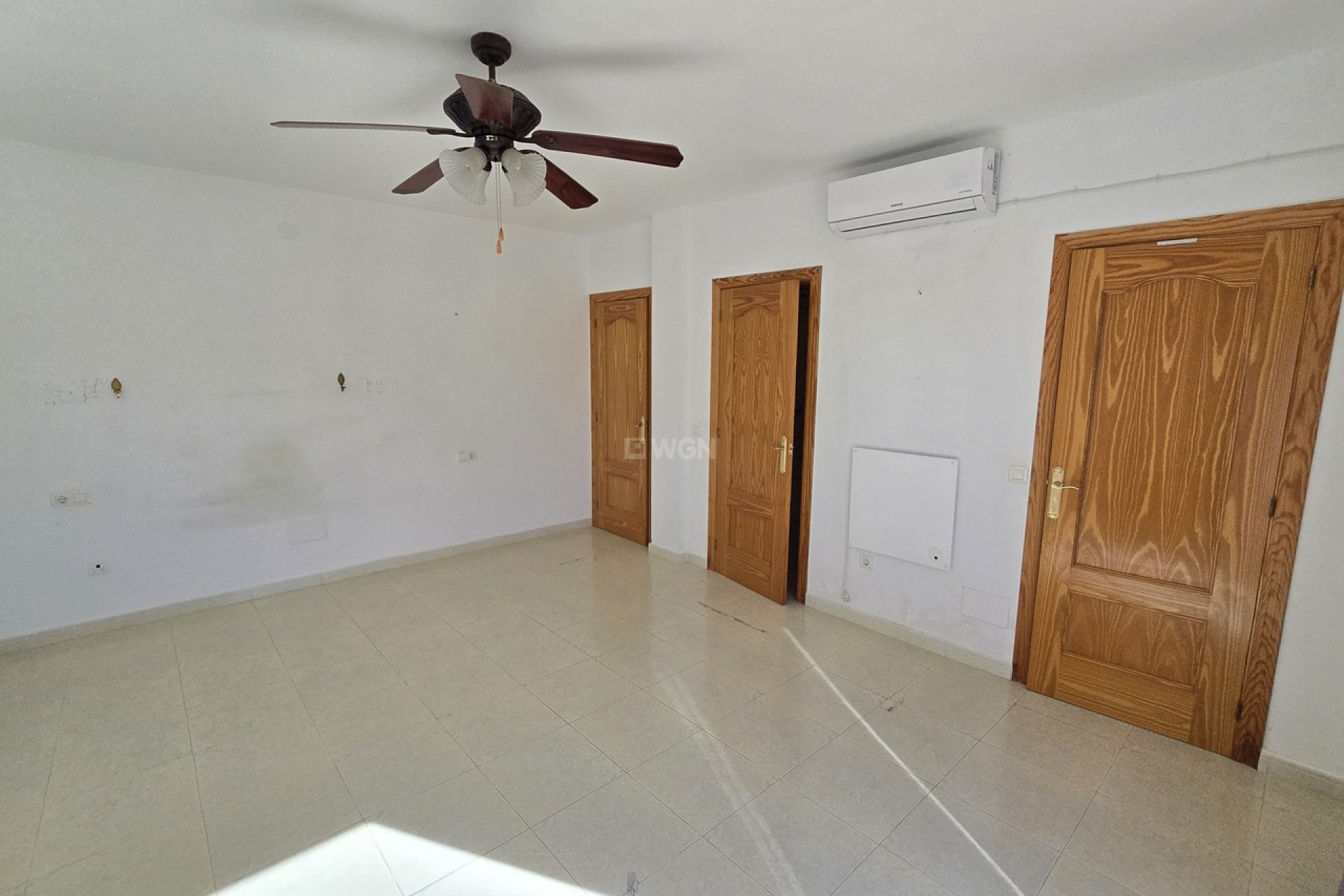 Reventa - Villa - Vinuela - Inland