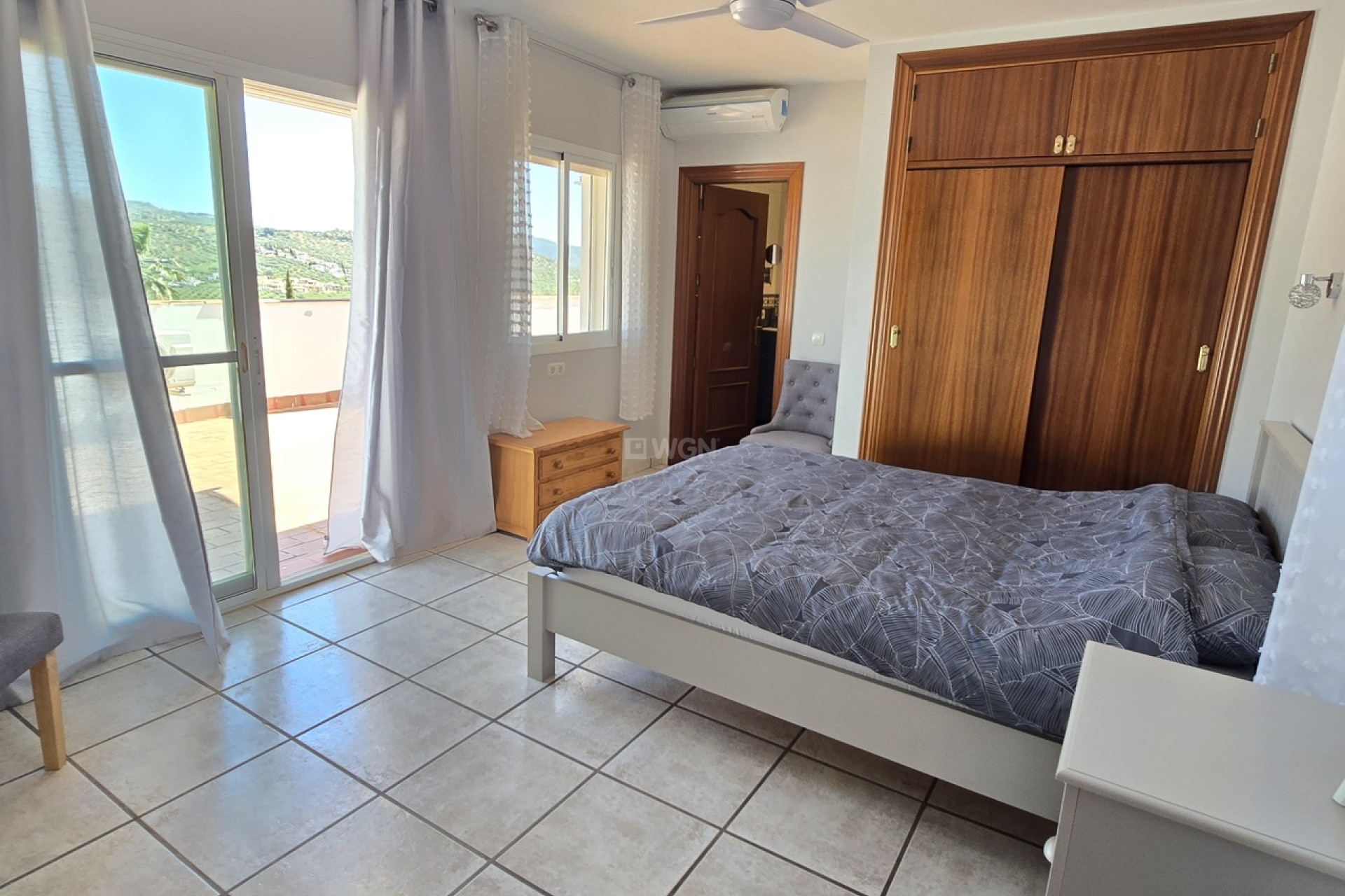 Reventa - Villa - Vinuela - Inland