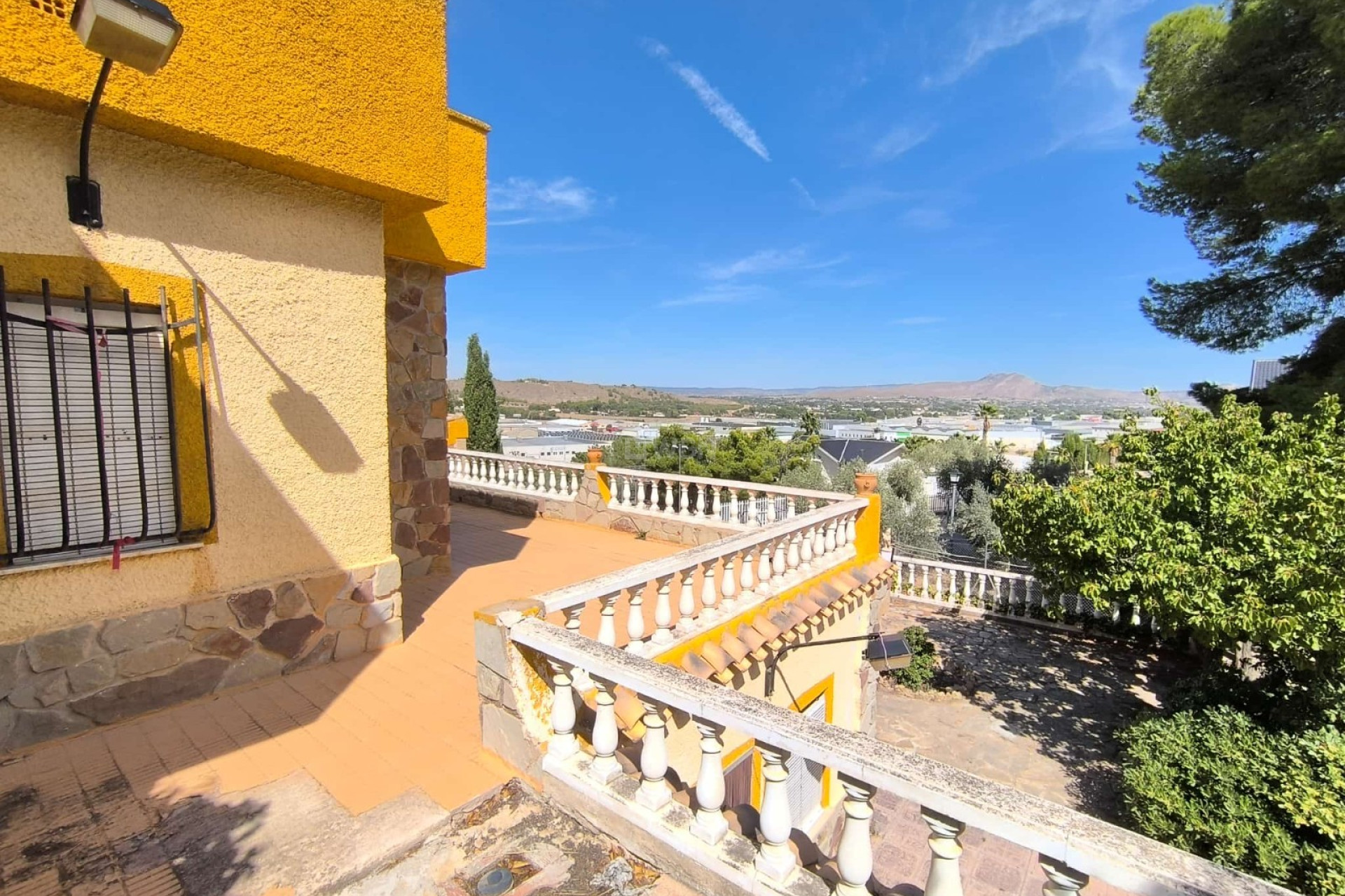 Reventa - Villa - Yecla - Inland