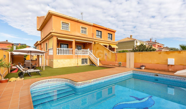 Semi Detached - Odsprzedaż - Torrevieja - aguas nuevas