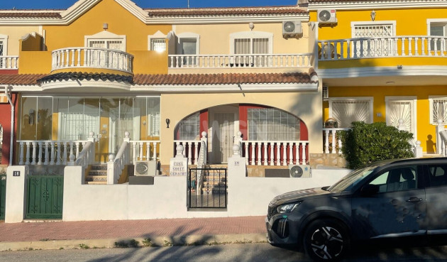 Stadthaus - Wiederverkauf - Ciudad Quesada - 69438