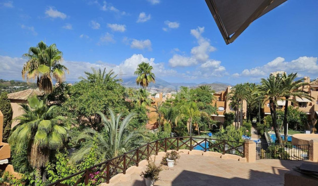 Stadthaus - Wiederverkauf - Marbella - Nueva Andalucia
