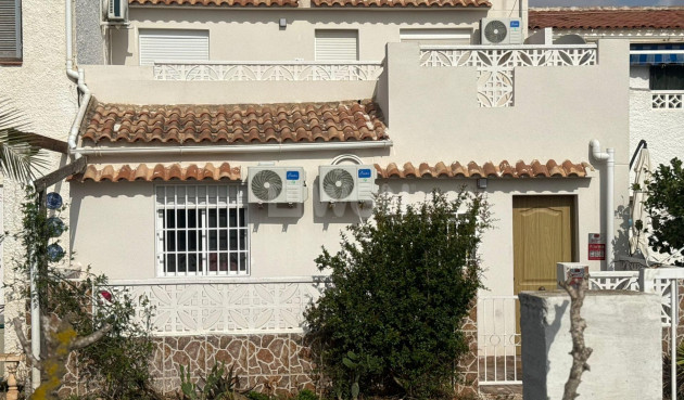 Stadthaus - Wiederverkauf - Torrevieja - La Siesta - El Salado - Torreta