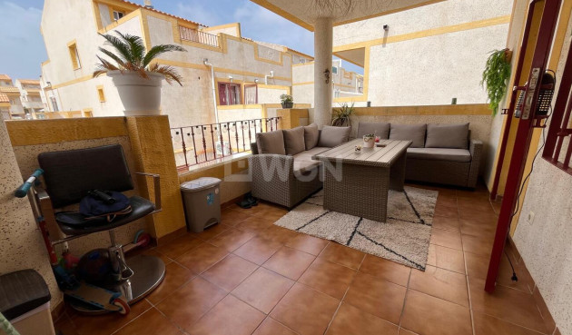 Town House Penthouse - Odsprzedaż - Torrevieja - La Florida
