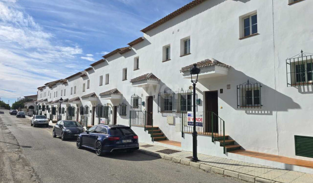 Townhouse - Resale - Alcaucín - Inland