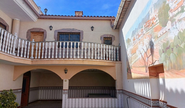 Townhouse - Resale - Algueña - Inland