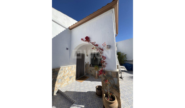 Townhouse - Resale - Algueña - Inland