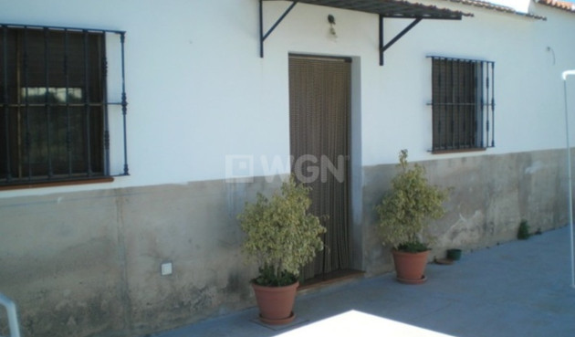 Townhouse - Resale - Bermejo - Inland