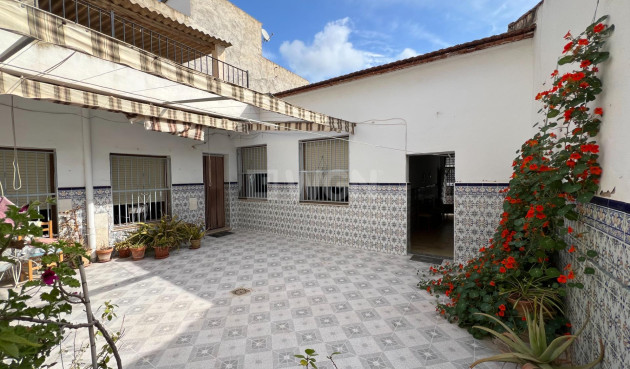 Townhouse - Resale - Dolores - Centro