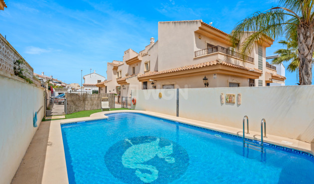 Townhouse - Resale - San Miguel de Salinas - Inland