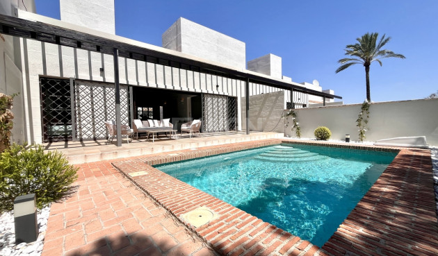 Townhouse - Resale - Sucina - Inland