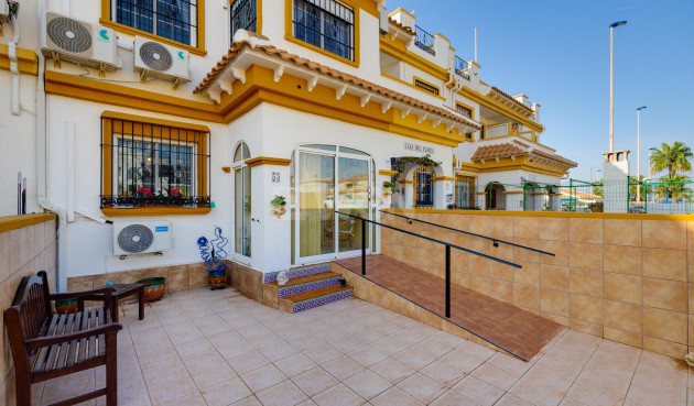 Townhouse - Resale - Torrevieja - Aguas Nuevas 2