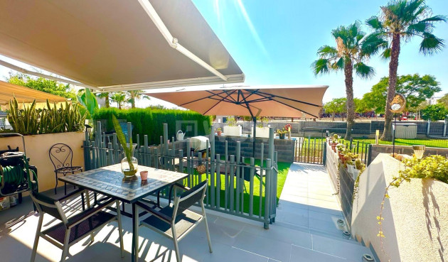Townhouse - Resale - Torrevieja - aguas nuevas