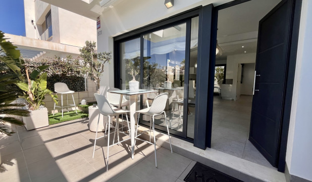 Townhouse - Resale - Villamartin - Costa Blanca