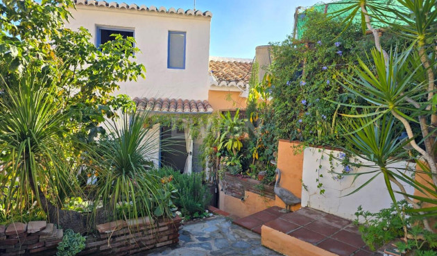 Townhouse - Resale - Vinuela - Inland