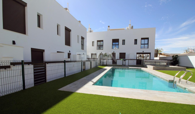 Villa - Obra nueva - Pilar de la Horadada - parque Andromeda