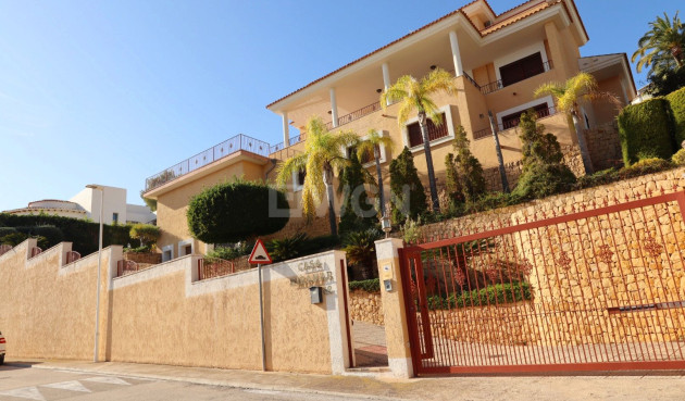 Villa - Odsprzedaż - Altea - Costa Blanca