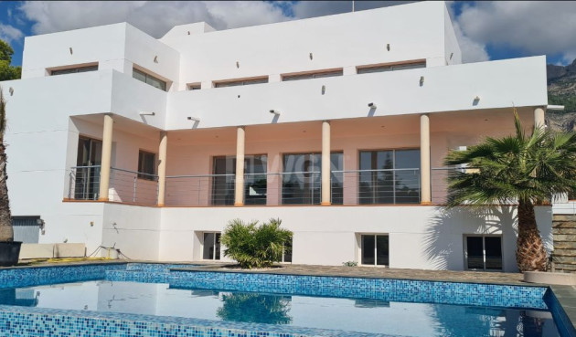 Villa - Odsprzedaż - Altea - Costa Blanca