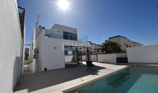 Villa - Odsprzedaż - Benijofar - Costa Blanca