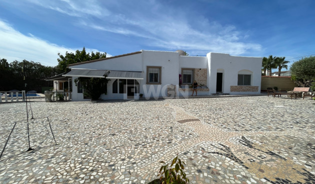 Villa - Odsprzedaż - Ciudad Quesada - 80208