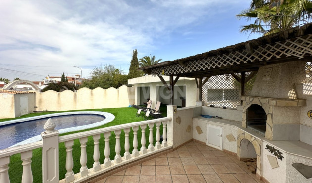 Villa - Odsprzedaż - Ciudad Quesada - Costa Blanca