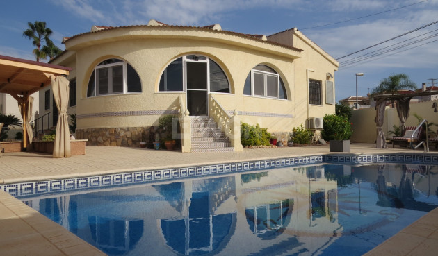 Villa - Odsprzedaż - Ciudad Quesada - Costa Blanca