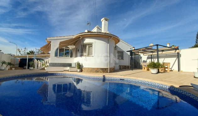 Villa - Odsprzedaż - Ciudad Quesada - Costa Blanca