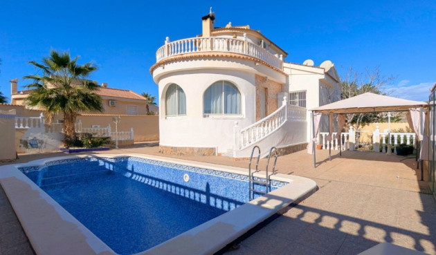 Villa - Odsprzedaż - Ciudad Quesada - Costa Blanca