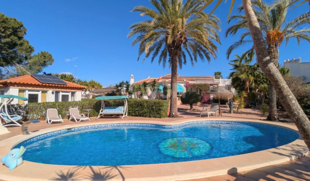 Villa - Odsprzedaż - Ciudad Quesada - Costa Blanca