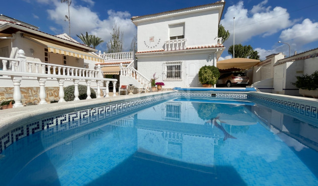Villa - Odsprzedaż - Ciudad Quesada - Costa Blanca