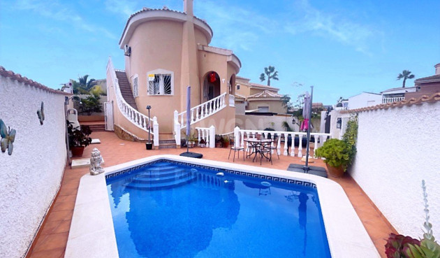 Villa - Odsprzedaż - Ciudad Quesada - Costa Blanca