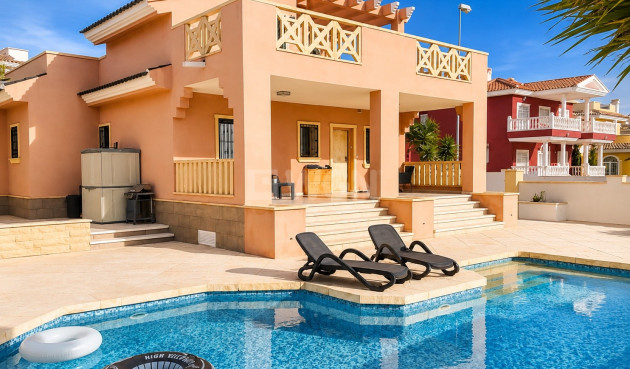 Villa - Odsprzedaż - Ciudad Quesada - Costa Blanca