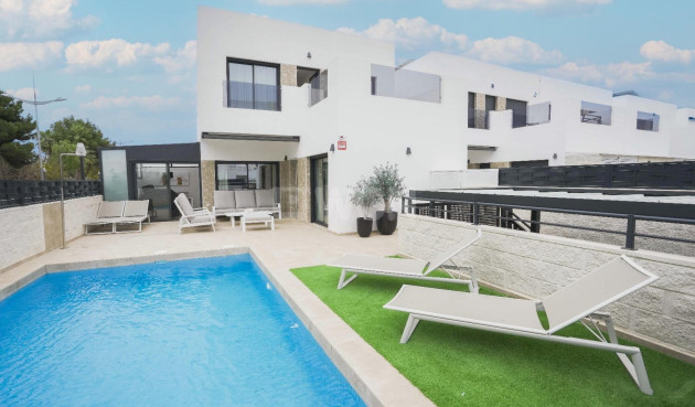 Villa - Odsprzedaż - Dolores - Dolores