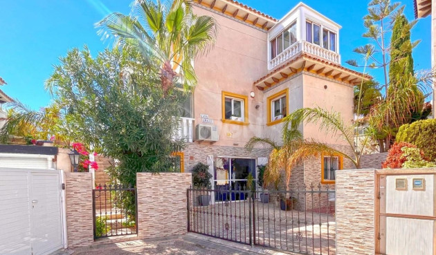 Villa - Odsprzedaż - La Zenia - Costa Blanca