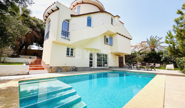 Villa - Odsprzedaż - La Zenia - Costa Blanca