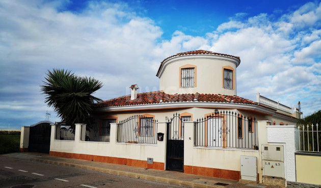 Villa - Odsprzedaż - Los Alcázares - Costa Calida