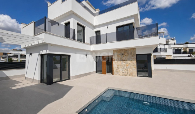 Villa - Odsprzedaż - Los Alcázares - Dolores de Pacheco-Santa Rosalía