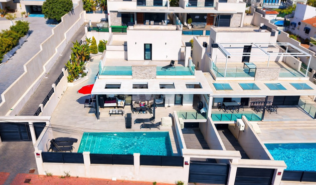 Villa - Odsprzedaż - Los Balcones - Costa Blanca