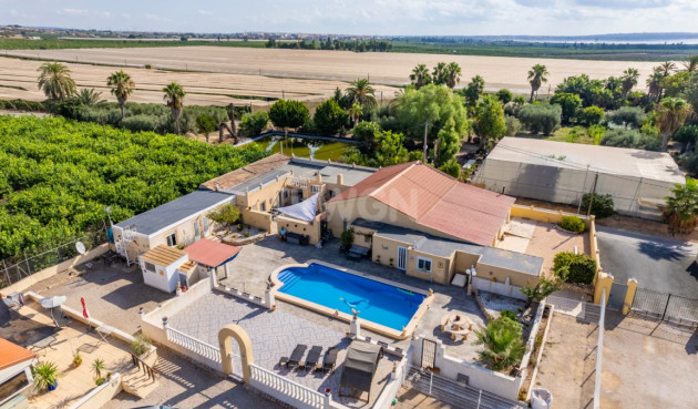 Villa - Odsprzedaż - Los Montesinos - Costa Blanca