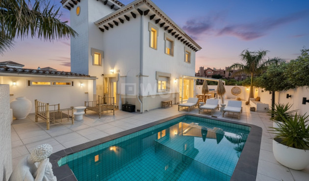 Villa - Odsprzedaż - Mar Menor Golf Resort - Inland