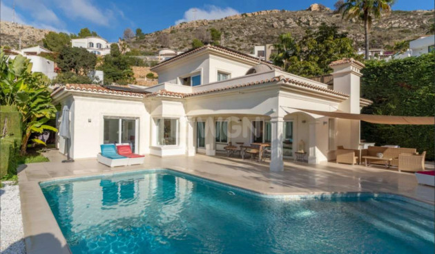 Villa - Odsprzedaż - Moraira - Costa Blanca