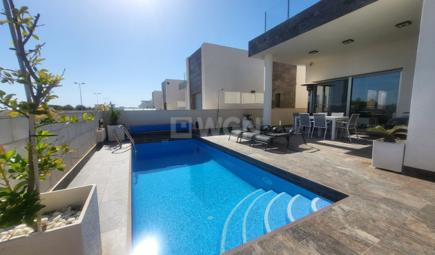 Villa - Odsprzedaż - Orihuela Costa - 62503