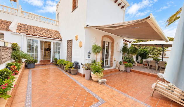Villa - Odsprzedaż - Orihuela Costa - Costa Blanca