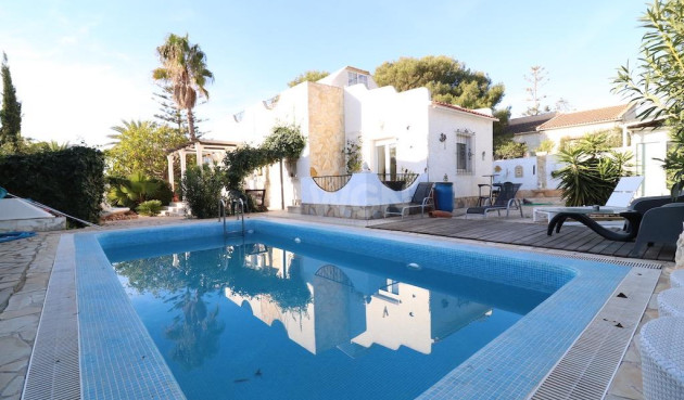 Villa - Odsprzedaż - Orihuela Costa - Costa Blanca