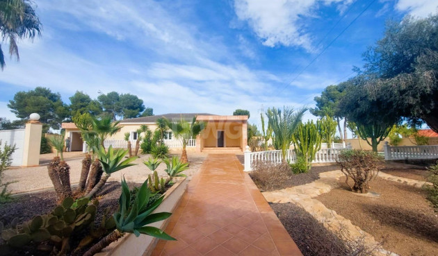 Villa - Odsprzedaż - Orihuela Costa - Costa Blanca