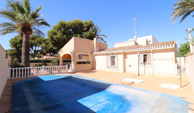 Villa - Odsprzedaż - Orihuela Costa - Costa Blanca