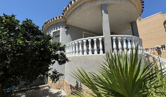 Villa - Odsprzedaż - Orihuela Costa - Costa Blanca