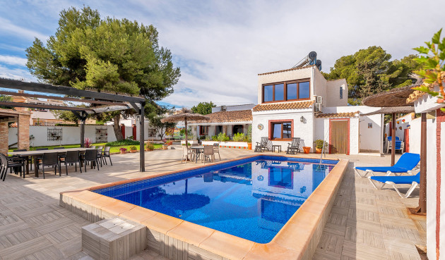 Villa - Odsprzedaż - Orihuela Costa - Costa Blanca