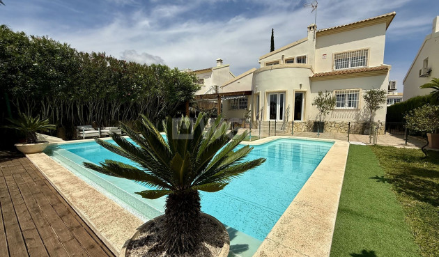 Villa - Odsprzedaż - Orihuela Costa - Costa Blanca