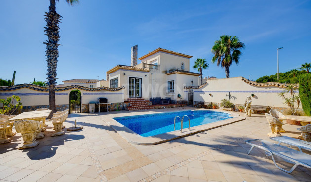 Villa - Odsprzedaż - Orihuela Costa - Costa Blanca